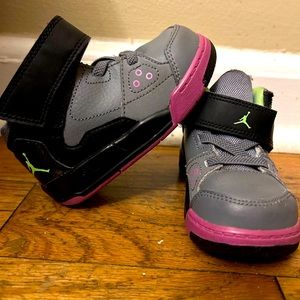 Baby Nike Jordan flight size 6C